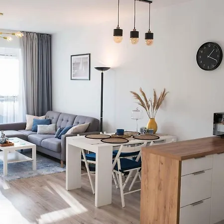 Hamptons Apartment